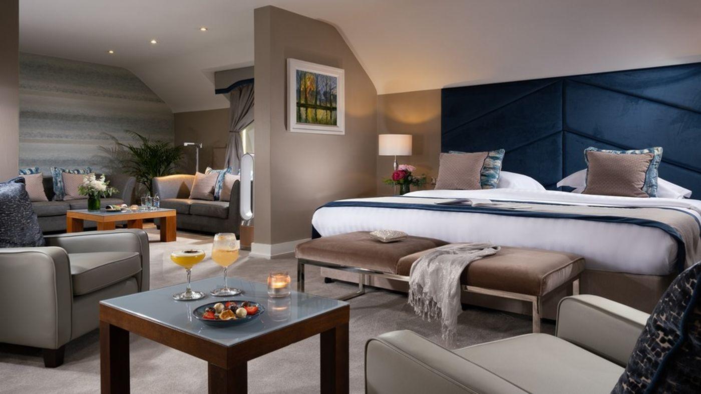 Royal Family Suite room